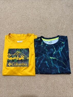 Columbia & Old Navy boys quick dry tops sz L